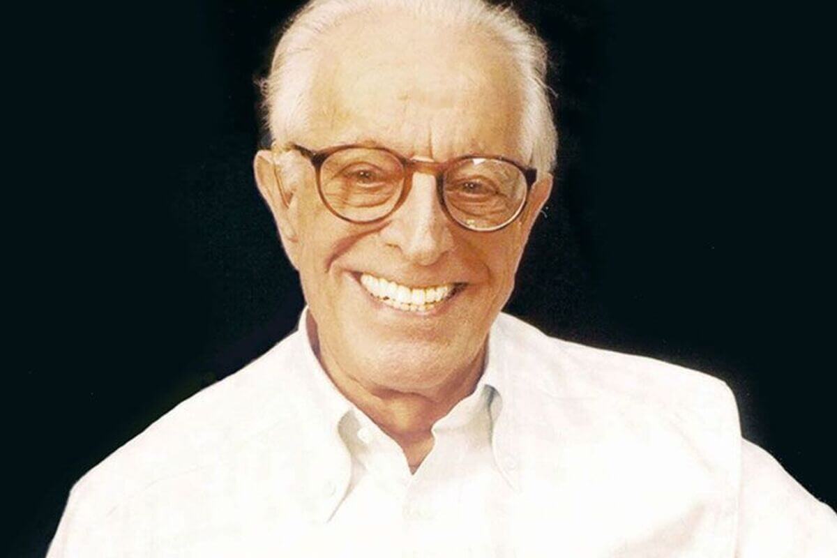 Albert Ellis: Akılcı Duygusal Davranışçı Terapinin Yaratıcısının Biyografisi