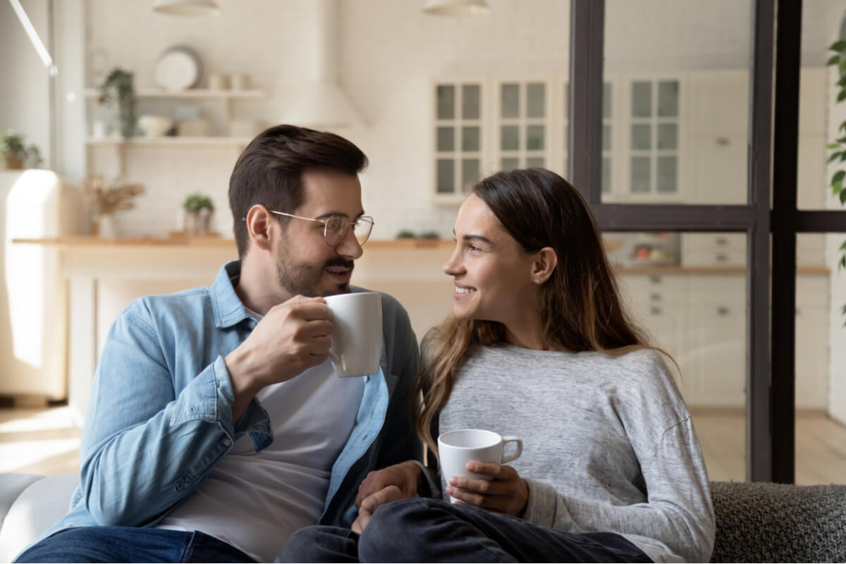 Çiftlerin sonunda birbirine çok benzediği doğru mu?