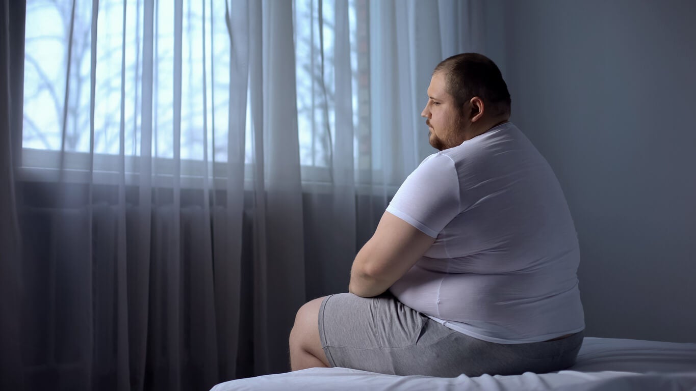 Mujer con obesidad en el psicólogo
