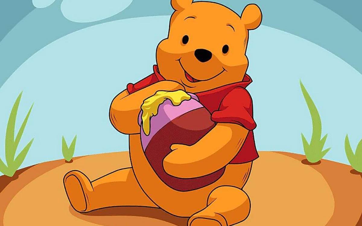 Mujer leyendo el Tao de Pooh