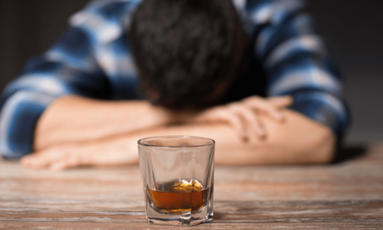 Yeni çalışmalar alkolizmi anlamak ve tedavi etmek için veri sağlıyor