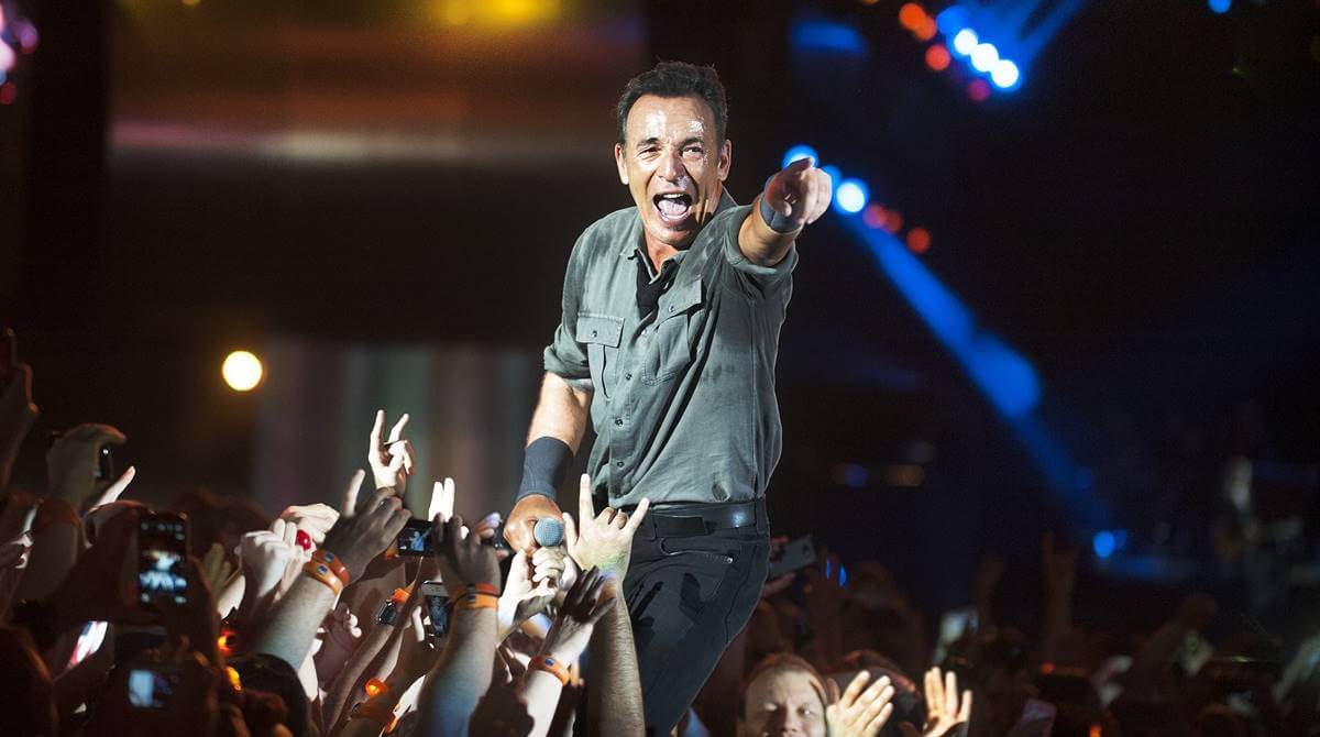 Bruce Springsteen: Depresyonun Karanlığından Nasıl Kurtuldum?