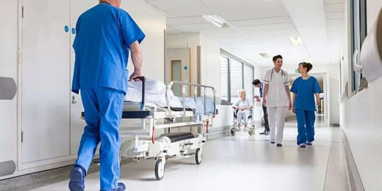 Hastanelere 3 Bin Personel ve İşçi Alımı Geliyor! Kadrolar, Başvuru Şartları ve Son Gelişmeler