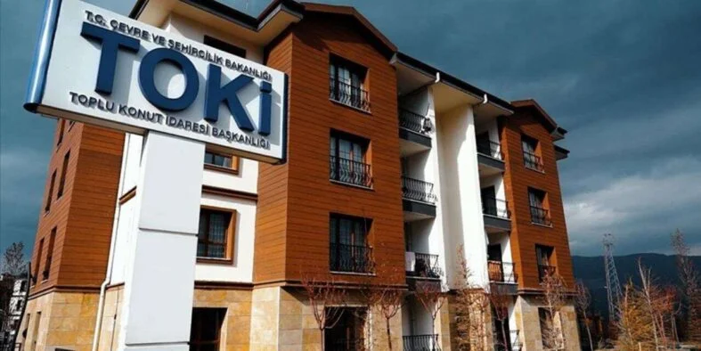 TOKİ’den Ev Yapacaklara Müjde! 49 İlde Ayda 8 Bin TL Taksitle Arsa Satışı Başladı