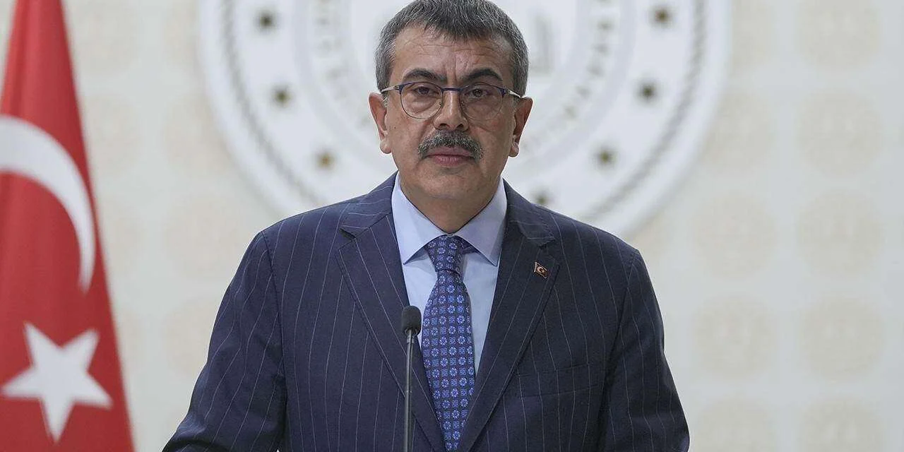 Okullara Temizlik ve Güvenlik Görevlisi Alımı Müjdesi! Başvuru Süreci ve Detaylar Belli Oluyor